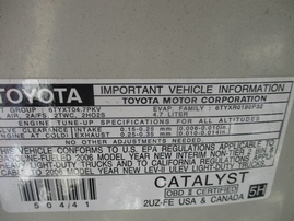 2006 TOYOTA TUNDRA WHITE STD CAB 4.7L AT 2WD Z16517